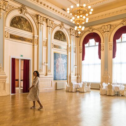 Jugendstilsaal vom Parkhotel in Bad Schandau